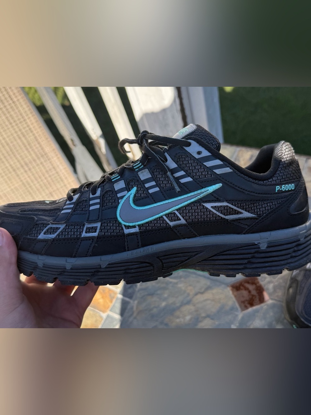 Nike Men’s Black with Teal P6000